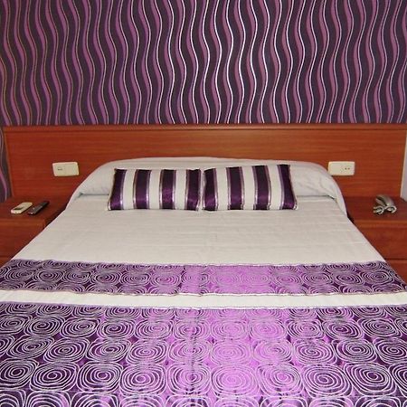 مدريد Hostal Miguel Angel المظهر الخارجي الصورة